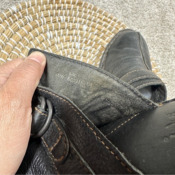 b.o.c Women’s Leather Mule Clogs Sandals Slip On Comfort Pilgrim in Black Size 9 - Picture 13 of 16